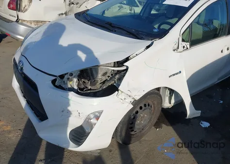 2016 Toyota Prius C One z USA, uszkodzony, nr VIN JTDKDTB37G1115883